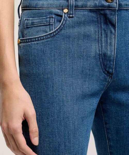 Jeansy marki Luisa Spagnoli o szerokich nogawkach i wysokim stanie