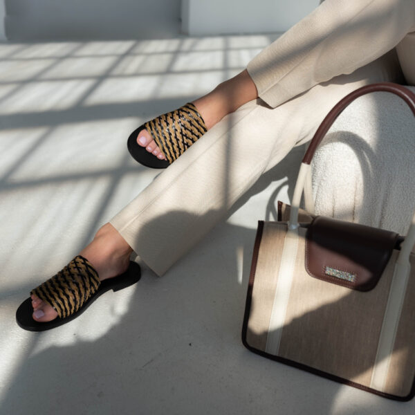 Luisa Spagnoli spodnie Arduo w kolorze beżowym