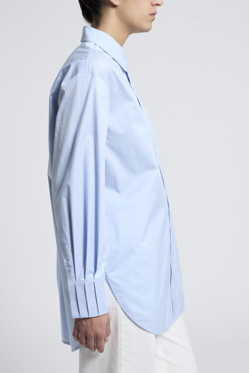 Koszula błękitna Peserico ze zdobionymi rękawami