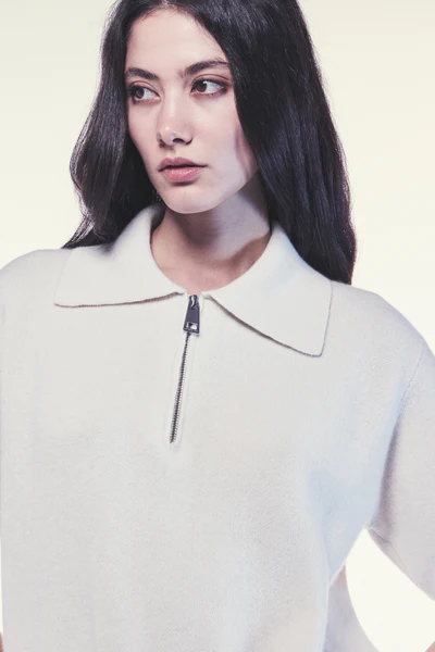 Sweter kaszmirowy z krótkim rękawem z kołnierzykiem Liviana Conti