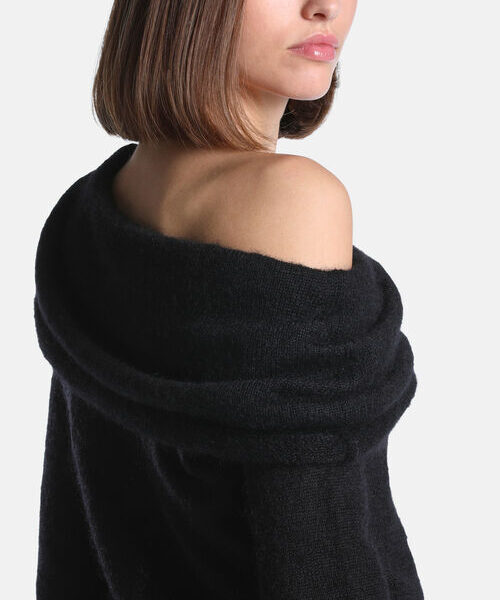 11868304496a1ff8627e5a92_54565694_02840020XX3 Sweter Capire z odsłoniętymi ramionami Luisa Spagnoli